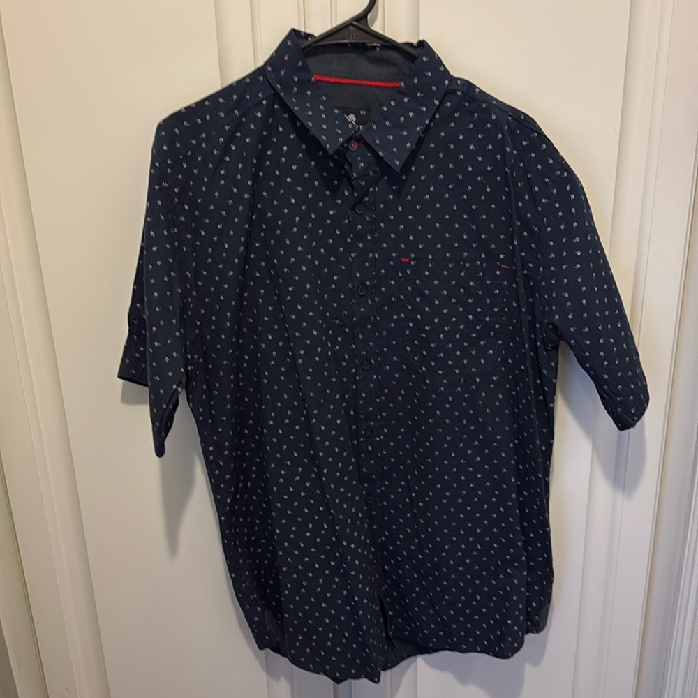 Casual floral men’s shirt